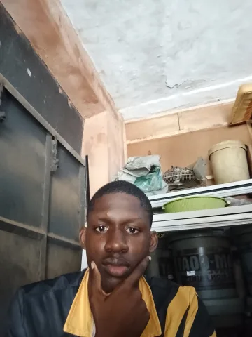 Emmanuel Attah